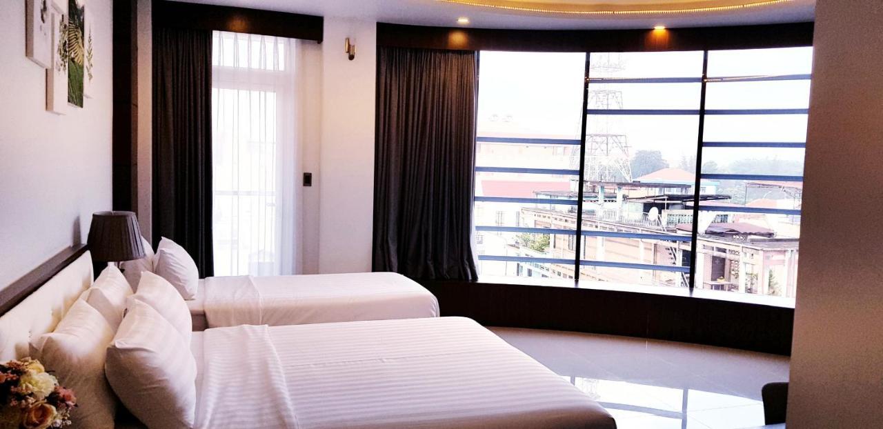 Quoc Thanh Hotel Long Khanh 外观 照片