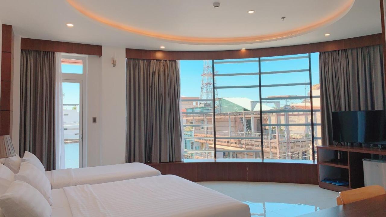 Quoc Thanh Hotel Long Khanh 外观 照片