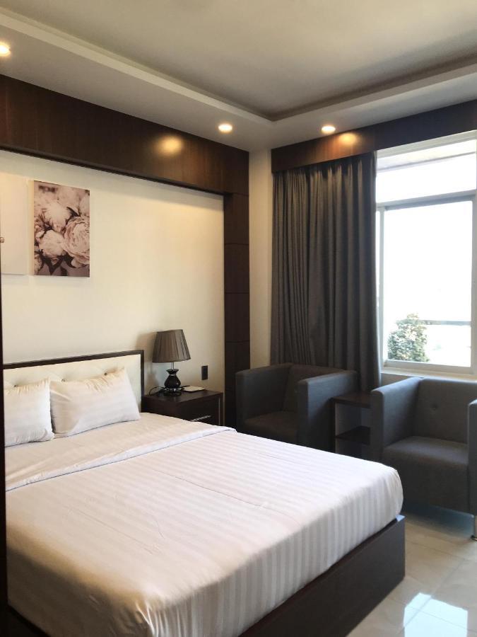 Quoc Thanh Hotel Long Khanh 外观 照片