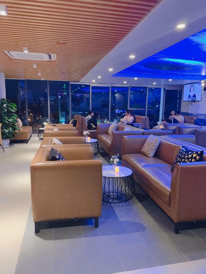Quoc Thanh Hotel Long Khanh 外观 照片