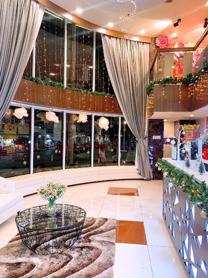 Quoc Thanh Hotel Long Khanh 外观 照片